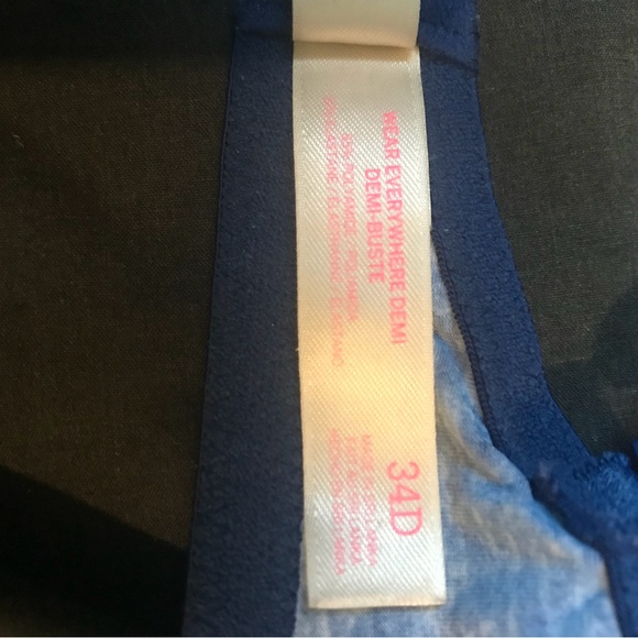 Victoria’s Secret Bra - Picture 6 of 6